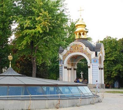 Где погулять с любимым: самые романтические места Киева